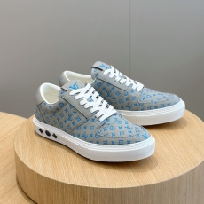 Louis Vuitton Low Shoes